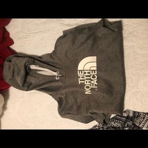 northface hoodie